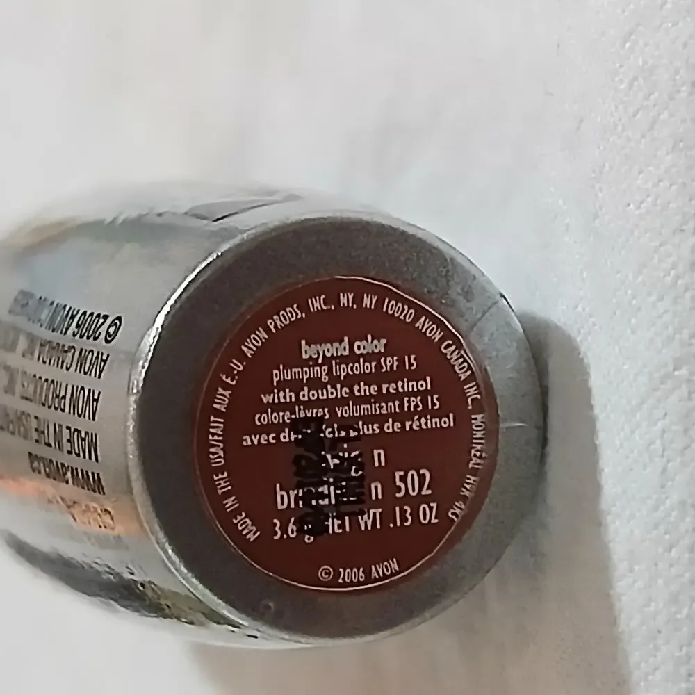 NEW Avon BEYOND COLOR Lip Plumping Lipcolor SPF 15 double retinol Twig Brindle